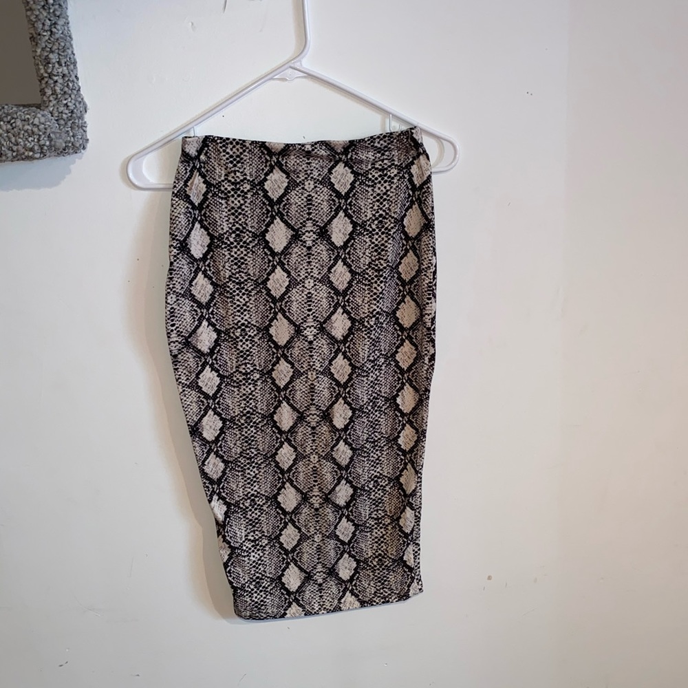 Midi Bodycon Snakeskin Skirt